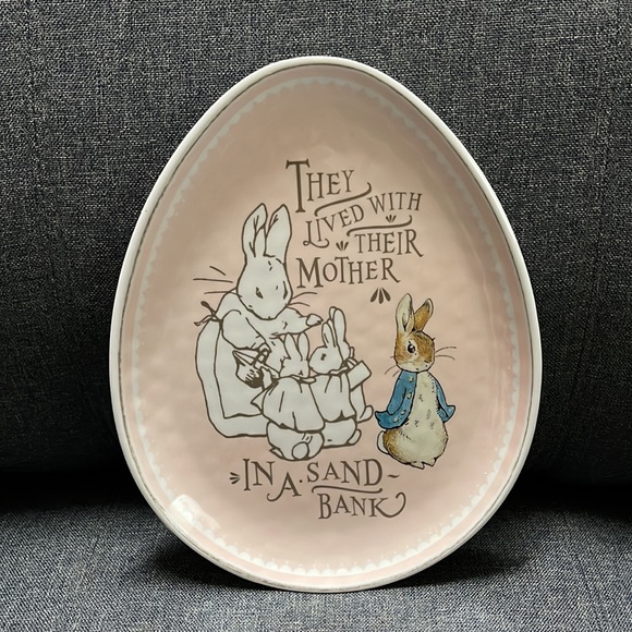 Pottery Barn Kids Peter Rabbit Plate Set - Picture 7 of 13